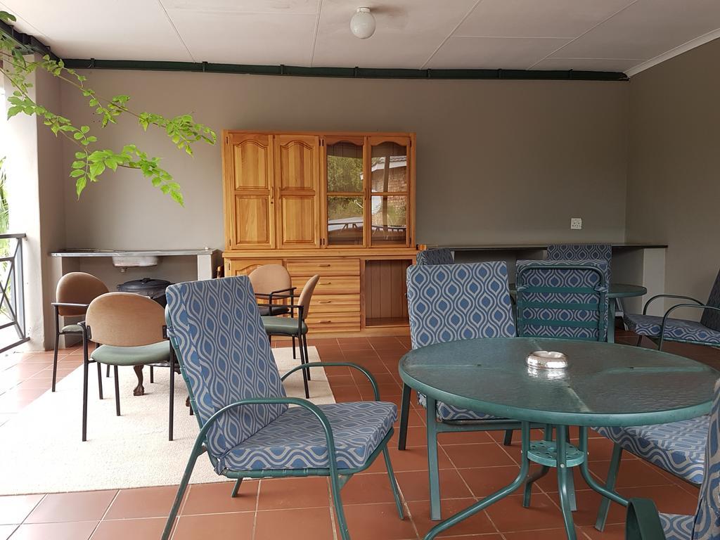 Loerie Guesthouse Hoedspruit Eksteriør billede