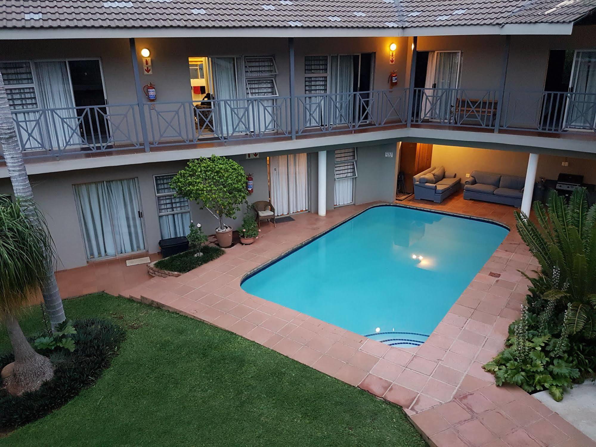 Loerie Guesthouse Hoedspruit Eksteriør billede