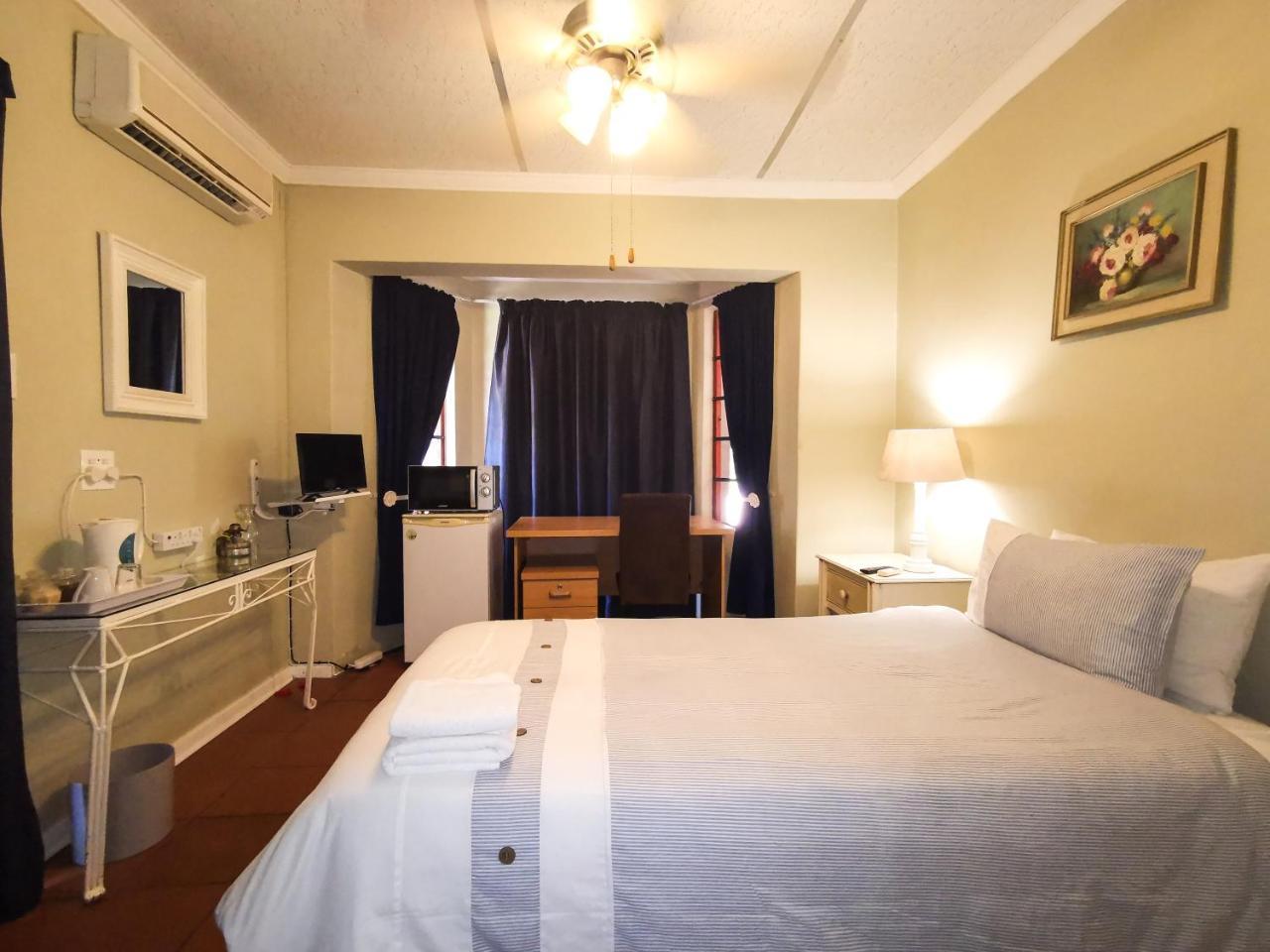Loerie Guesthouse Hoedspruit Eksteriør billede