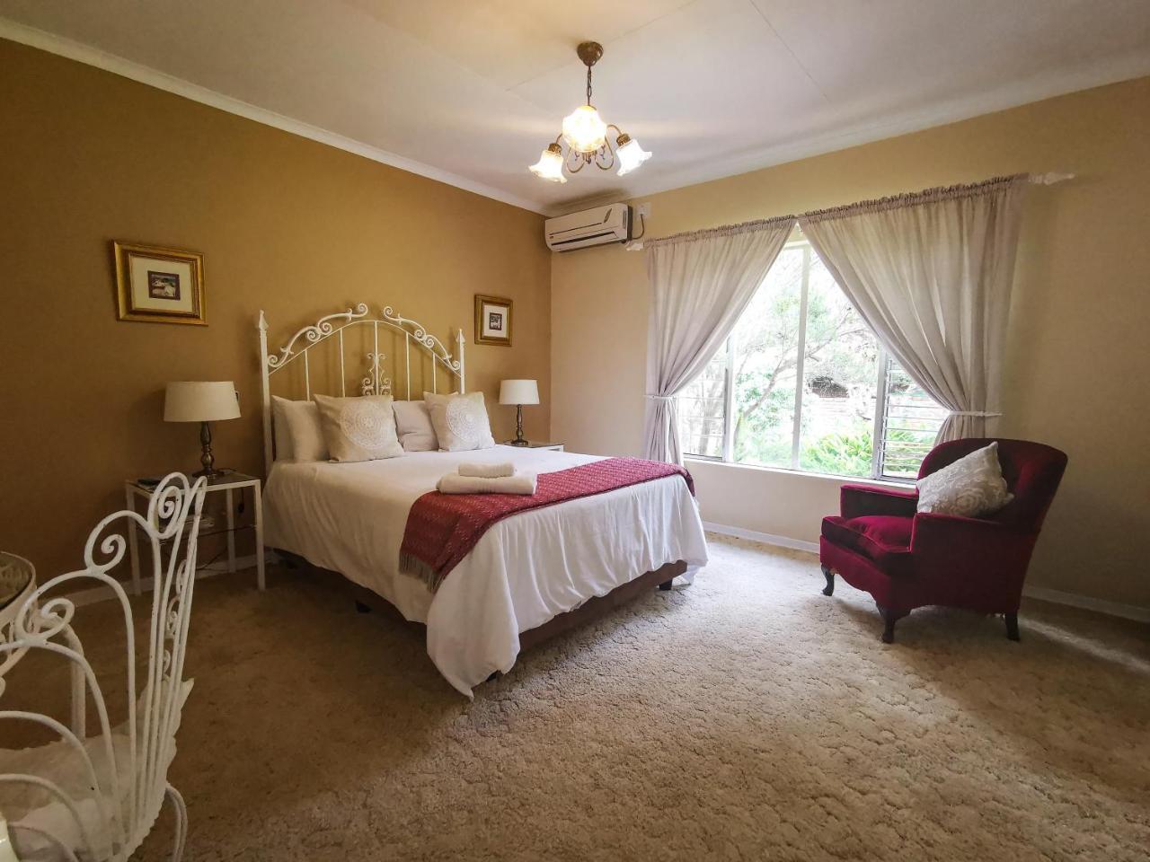 Loerie Guesthouse Hoedspruit Eksteriør billede