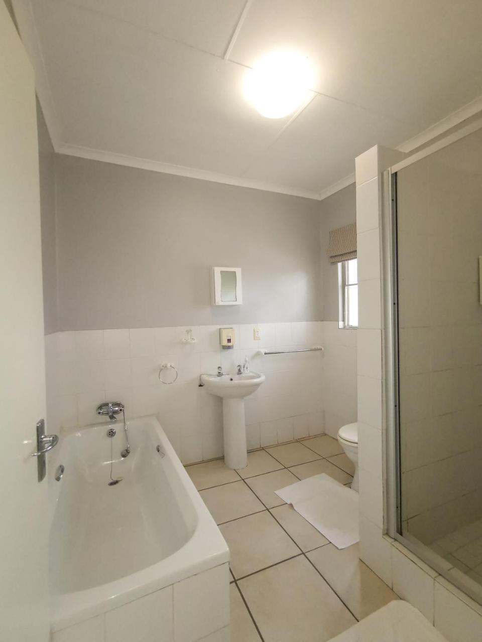 Loerie Guesthouse Hoedspruit Eksteriør billede