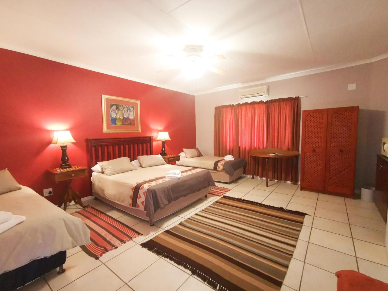 Loerie Guesthouse Hoedspruit Eksteriør billede